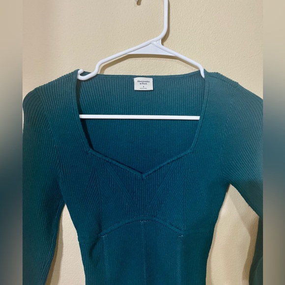 Abercrombie & Fitch Ribbed Knit Sweater Bodysuit - Picture 4 of 14